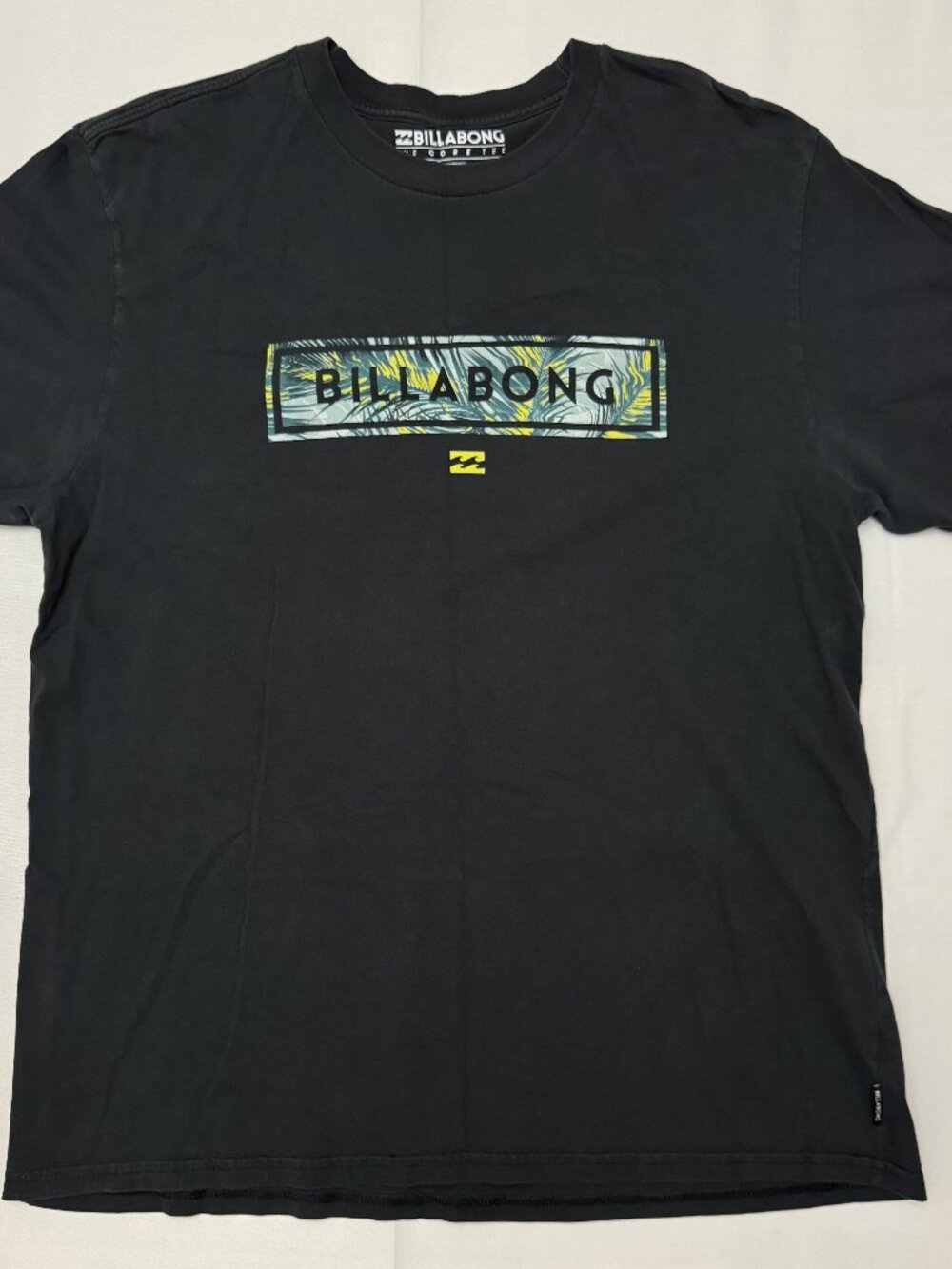 Billabong XL Black